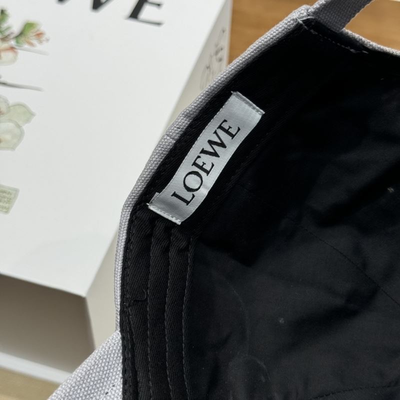 Loewe Caps